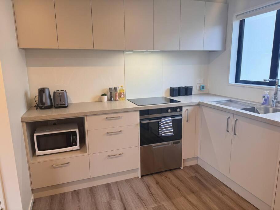 Cbd Luxury Parkside Living 2 Bedroom With Parking Christchurch Zewnętrze zdjęcie