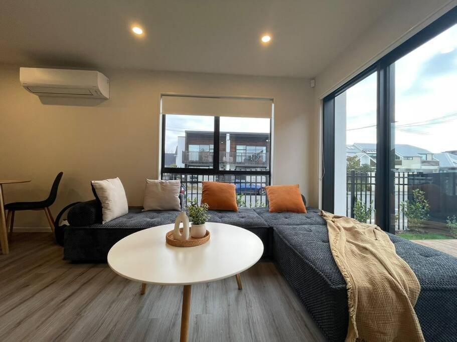 Cbd Luxury Parkside Living 2 Bedroom With Parking Christchurch Zewnętrze zdjęcie