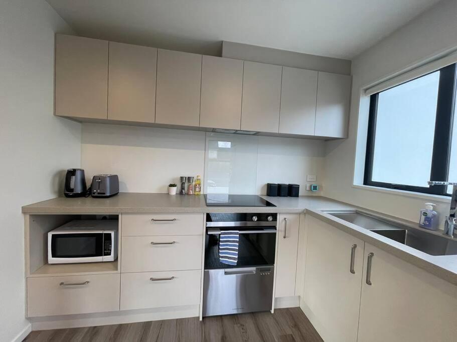 Cbd Luxury Parkside Living 2 Bedroom With Parking Christchurch Zewnętrze zdjęcie