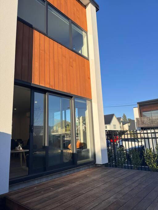 Cbd Luxury Parkside Living 2 Bedroom With Parking Christchurch Zewnętrze zdjęcie