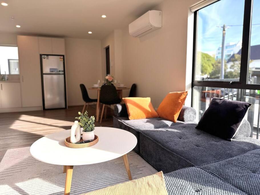 Cbd Luxury Parkside Living 2 Bedroom With Parking Christchurch Zewnętrze zdjęcie